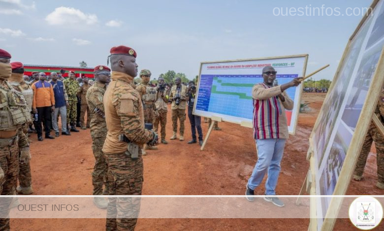 le Capitaine Ibrahim Traore inaugure le complexe industriel Textile des forces du Burkina Faso